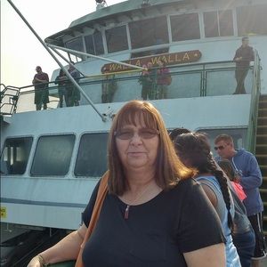 Meet your Posher, Coral